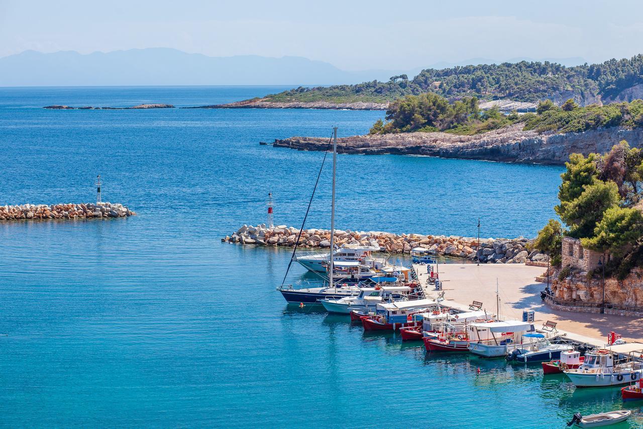 Pension Oniro Votsi  Buitenkant foto